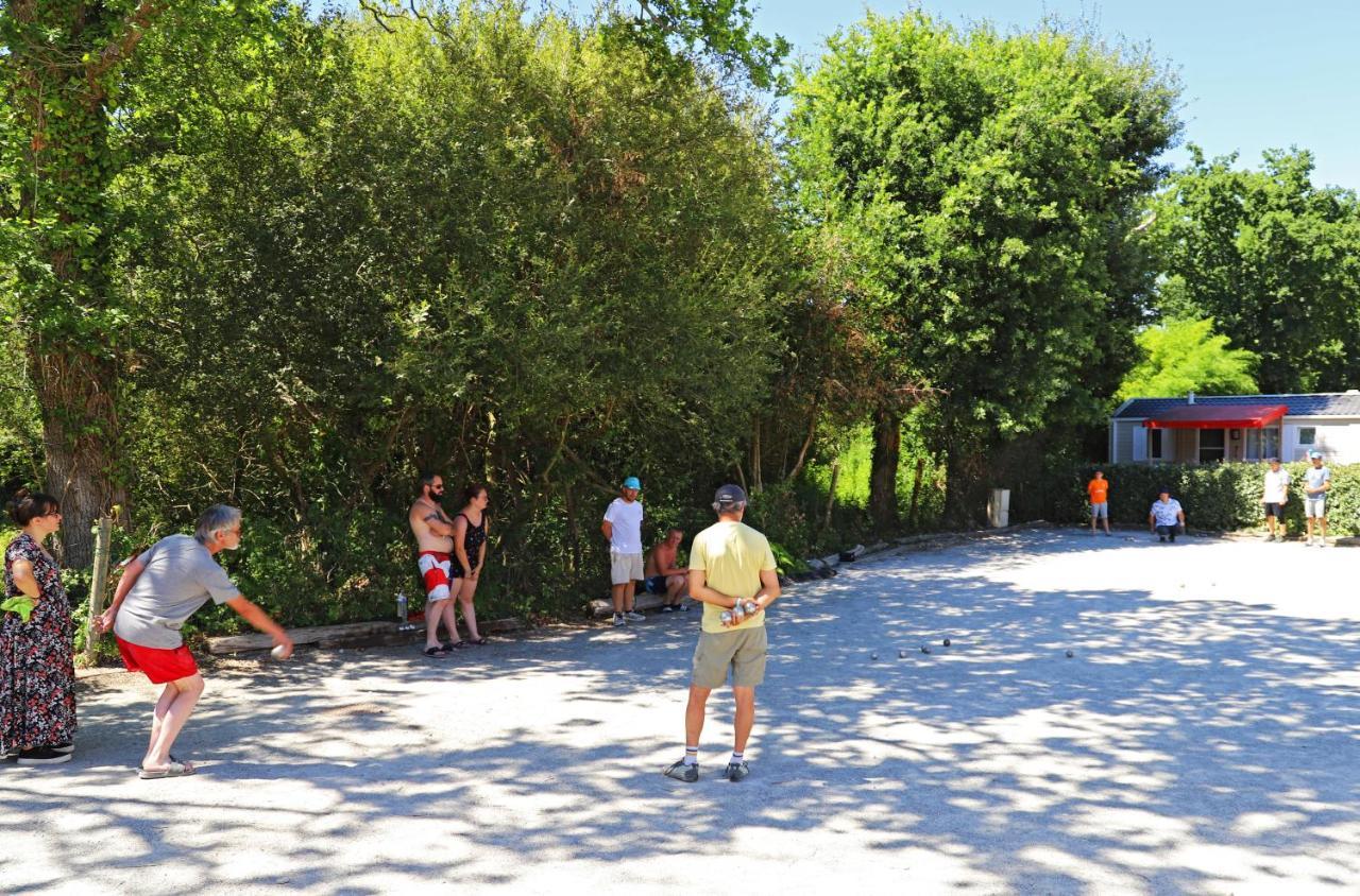 Camping De L'Etang Du Pays Blanc Guérande Eksteriør billede